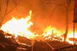 Delhi ‘ਚ ਪੀਰਾਗੜੀ ਇਲਾਕੇ ‘ਚ ਫੈਕਟਰੀ ‘ਚ ਲੱਗੀ ਅੱਗ