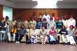 ਮੰਗਾਂ ਨੇ ਮੰਨੇ ਜਾਣ ‘ਤੇ ਆਜ਼ਾਦੀ ਘੁਲਾਟੀਆਂ ਦੇ ਪਰਿਵਾਰਾਂ ਵੱਲੋਂ ਖੁਦਕੁਸ਼ੀ ਦੀ ਚਿਤਾਵਨੀ