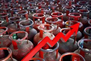 19 ਰੁਪਏ ਮਹਿੰਗਾ ਹੋਇਆ Gas Cylinder