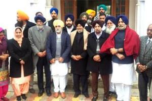 ਢੀਂਡਸਾ ਪਿਓ ਪੁੱਤ ਨੂੰ Shiromani Akali Dal (ਬ) ਵਿੱਚੋਂ ਕੱਢਣ ਦੀ ਕਵਾਇਦ ਆਰੰਭ