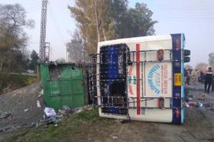 ਸਵਾਰੀਆਂ ਨਾਲ ਭਰੀ ਬੱਸ ਖੜ੍ਹੇ ਟਿੱਪਰ ‘ਚ ਵੱਜੀ