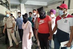 ਨਸ਼ੇ ਦੀ ਪੂਰਤੀ ਲਈ ਪਤੀ-ਪਤਨੀ ਨੇ ਲੁੱਟਿਆ ਸੀ ਅੱਖਾਂ ’ਚ ਮਿਰਚਾਂ ਪਾ ਕੇ ਸੋਨਾ