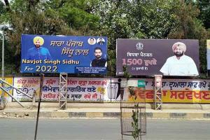 ਅਬੋਹਰ ’ਚ ਨਵਜੋਤ ਸਿੱਧੂ ਤੇ ਕੈਪਟਨ ਅਮਰਿੰਦਰ ਸਿੰਘ ਦੇ ਲੱਗੇ ਵੱਖ-ਵੱਖ ਪੋਸਟਰ