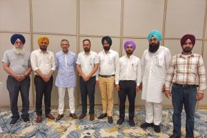 ਆਖ਼ਿਰ ਪਰਦੇ ’ਚੋਂ ਬਾਹਰ ਆਏ ਅਰਵਿੰਦ ਖੰਨਾ