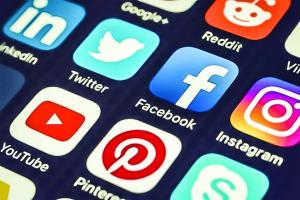 ਪ੍ਰਿੰਟ ਮੀਡੀਆ ਵਾਂਗ ਸੋਸ਼ਲ ਮੀਡੀਆ ਦੀ ਜਵਾਬਦੇਹੀ ਯਕੀਨੀ ਹੋਣੀ ਚਾਹੀਦੀ ਹੈ : ਓਮ ਬਿਰਲਾ