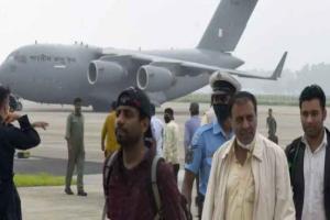 ਅਫ਼ਗਾਨਿਸਤਾਨ ‘ਚ ਫਸੇ 110 ਭਾਰਤੀ ਤੇ ਅਫ਼ਗਾਨ ਸਿੱਖਾਂ ਨੂੰ ਲਿਆਂਦਾ ਜਾ ਰਿਹੈ ਦਿੱਲੀ