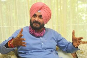 ਕਾਂਗਰਸ ਲਈ ਫਿਰ ਬਣੇ ਮੁਸੀਬਤ ਸਿੱਧੂ,  ਚੰਡੀਗੜ੍ਹ ਵਿੱਚ ਪ੍ਰੈਸ ਕਾਨਫਰੰਸ ਦੌਰਾਨ ਕੱਢੀ ਗਾਲ਼