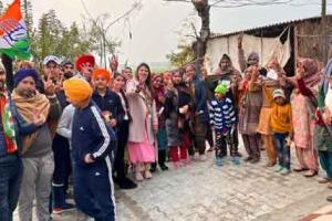 ਉਮੀਦਵਾਰਾਂ ਦੀਆਂ ਪਤਨੀਆਂ ਦੇ ਨਾਲ ਨੂੰਹਾਂ ਵੀ ਚੋਣ ਪ੍ਰਚਾਰ ’ਚ ਕੁੱਦੀਆਂ