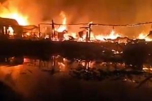 ਸ਼੍ਰੀਨਗਰ ਦੀ ਨਿਜੀਨ ਝੀਲ ‘ਚ ਲੱਗੀ ਭਿਆਨਕ ਅੱਗ, ਕਈ ਹਾਊਸਬੋਟਾਂ ਸੜ ਕੇ ਸੁਆਹ