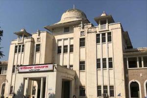 ਸਰਕਾਰੀ ਰਜਿੰਦਰਾ ਹਸਪਤਾਲ ਅੰਦਰੋਂ ਦਵਾਈਆਂ ਖਤਮ, ਪੈਰਾਸੀਟਾਮੋਲ ਤੱਕ ਵੀ ਨਹੀਂ