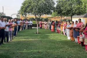 ਵਧਦੀ ਗਰਮੀ ਦੇ ਮੱਦੇਨਜ਼ਰ ਪੰਛੀਆਂ ਲਈ ਕੀਤਾ ਪਾਣੀ ਦਾ ਪ੍ਰਬੰਧ