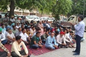 ਕੁੱਟਮਾਰ ਮਾਮਲਾ : ਸਿਵਲ ਹਸਪਤਾਲ ’ਚ ਓਪੀਡੀ ਸੇਵਾਵਾਂ ਰਹੀਆਂ ਬੰਦ, ਮਰੀਜ਼ ਹੋਏ ਤੰਗ