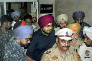 ਜੇਲ੍ਹ ਤੋਂ ਨਵਜੋਤ ਸਿੱਧੂ ਨੂੰ ਮੈਡੀਕਲ ਲਈ ਲਿਆਂਦਾ ਰਾਜਿੰਦਰਾ ਹਸਪਤਾਲ