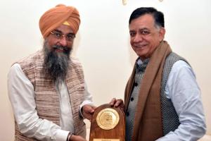 ਕੁਲਤਾਰ ਸਿੰਘ ਸੰਧਵਾਂ ਨਾਲ ਉੱਤਰ ਪ੍ਰਦੇਸ਼ ਵਿਧਾਨ ਸਭਾ ਦੇ ਸਪੀਕਰ ਨੇ ਕੀਤੀ ਮੁਲਾਕਾਤ