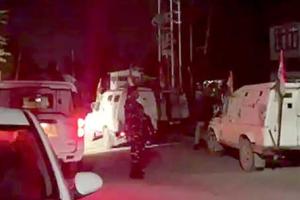 ਕਸ਼ਮੀਰ ’ਚ ਠਿਕਾਣੇ ਦਾ ਪਰਦਾਫਾਸ਼, ਹਥਿਆਰ ਅਤੇ ਗੋਲਾ ਬਾਰੂਦ ਬਰਾਮਦ