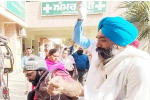 ਡੀਸੀ ਦਫਤਰ ਕੰਪਲੈਕਸ ’ਚ ਕਿਸਾਨ ਨੇ ਨਿਗਲੀ ਜ਼ਹਿਰੀਲੀ ਵਸਤੂ