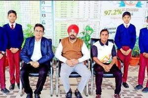 ਅਥਲੈਟਿਕਸ ਮੁਕਾਬਲਿਆਂ ’ਚ ਛਾਏ ਸ਼ਾਹ ਸਤਿਨਾਮ ਜੀ ਬੁਆਇਜ਼ ਸਕੂਲ ਦੇ ਖਿਡਾਰੀ