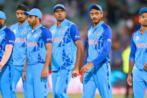 ਇੱਕ ਸਾਲ ’ਚ 29 ਖਿਡਾਰੀਆਂ ਨੂੰ ਅਜ਼ਮਾਉਣ ਤੋਂ ਬਾਅਦ ਵੀ ਭਾਰਤ ਵੱਡੇ ਟੂਰਨਾਮੈਂਟ ’ਚ ਹਾਰਿਆ