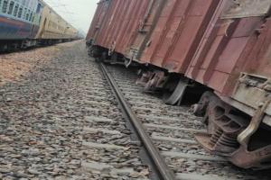 ਮਾਲਗੱਡੀ ਦੇ ਤਿੰਨ ਡੱਬੇ ਪਟੜੀ ਤੋਂ ਉੱਤਰੇ, ਕੰਮਕਾਜ ਪ੍ਰਭਾਵਿਤ