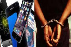 ਚੋਰਾਂ ਨੂੰ ਮਹਿੰਗਾ ਪਿਆ ਮੋਬਾਇਲ ਦਾ ਲਾੱਕ ਖੁੱਲ੍ਹਵਾਉਣਾ, ਲੋਕਾਂ ਨੇ ਚਾੜਿਆ ਕੁਟਾਪਾ