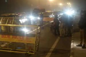 ਦਿੱਲੀ ‘ਚ ਚੱਲੀਆਂ ਗੋਲੀਆਂ, ਲੁਟੇਰੇ 5 ਲੱਖ ਲੁੱਟ ਕੇ ਫਰਾਰ