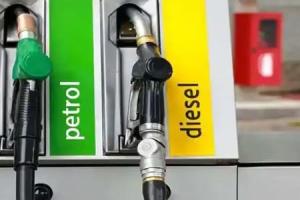 ਪਾਕਿਸਤਾਨ ’ਚ ਪੈਟਰੋਲ ਦਾ ਭਾਅ ਸਿਖ਼ਰ ’ਤੇ ਪੁੱਜਾ, ਜਨਤਾ ’ਚ ਮੱਚੀ ਹਾਹਾਕਾਰ