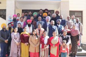 ਸੇਵਾ ਮੁਕਤੀ ‘ਤੇ ਸ਼ਾਨਦਾਰ ਵਿਦਾਇਗੀ ਦਿੱਤੀ