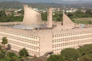 ਪੰਜਾਬੀਆਂ ਨੂੰ ਅੱਜ ਮਿਲ ਸਕਦੈ ਇੱਕ ਹੋਰ ਤੋਹਫ਼ਾ, 10 ਹਜ਼ਾਰ ਨੂੰ ਮਿਲੇਗੀ ਪੱਕੇ ਹੋਣ ਲਈ ਝੰਡੀ