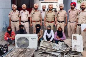 ਪੁਲਿਸ ਵੱਲੋਂ 5 ਜਣੇ ਚੋਰੀ ਦੇ ਸਮਾਨ ਸਮੇਤ ਕਾਬੂ