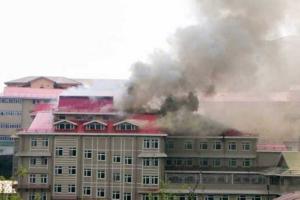 ਹਸਪਤਾਲ ’ਚ ਲੱਗੀ ਅੱਗ, ਮਰੀਜਾਂ ਤੇ ਵਾਰਸਾਂ ’ਚ ਦਹਿਸ਼ਤ