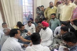 ਸਿੱਖਿਆ ਮੰਤਰੀ ਨੇ ਸੜਕ ਹਾਦਸੇ ’ਚ ਜਾਨ ਗਵਾਉਣ ਵਾਲੇ ਅਧਿਆਪਕਾਂ ਦੇ ਪਰਿਵਾਰ ਨਾਲ ਕੀਤਾ ਦੁੱਖ ਸਾਂਝਾ 