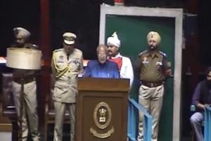 ਰਾਜਪਾਲ ਦੇ ਆਪਣੀ ਸੰਵਿਧਾਨਕ ਡਿਊਟੀ ਨਿਭਾਉਣ ਵਿੱਚ ਅਸਫ਼ਲ ਰਹਿਣ ਬਾਰੇ ਮੁੱਖ ਮੰਤਰੀ ਵੱਲੋਂ ਵੀਡੀਓ ਜਾਰੀ