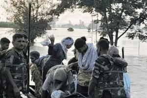 ਪੰਜਾਬ ਦੇ ਅੱਠ ਜਿਲ੍ਹਿਆਂ ਦਾ ਹੜ੍ਹ ਨੇ ਕੀਤੇ ਬੁਰਾ ਹਾਲ, ਮੁੱਖ ਮੰਤਰੀ ਨੇ ਲਿਆ ਜਾਇਜਾ