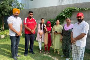 ਡੇਰਾ ਸ਼ਰਧਾਲੂਆਂ ਨੇ ਮੰਦਬੁੱਧੀ ਔਰਤ ਦੀ ਸਾਂਭ-ਸੰਭਾਲ ਕੀਤੀ