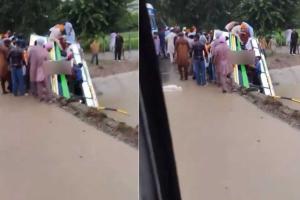 ਸਵਾਰੀਆਂ ਨਾਲ ਭਰੀ ਬੱਸ ਨਹਿਰ ’ਚ ਡਿੱਗੀ, ਬਚਾਅ ਕਾਰਜ਼ ਜਾਰੀ