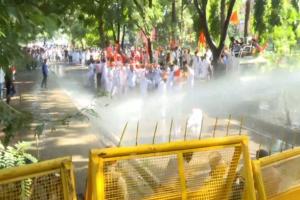 ਚੰਡੀਗੜ੍ਹ ’ਚ ਅਕਾਲੀ ਦਲ ਦਾ ਵੱਡਾ ਪ੍ਰਦਰਸ਼ਨ, ਪੁਲਿਸ ਨੇ ਸੁਖਬੀਰ ਬਾਦਲ ਸਮੇਤ ਕਈ ਵਰਕਰਾਂ ਨੂੰ ਹਿਰਾਸਤ ’ਚ ਲਿਆ