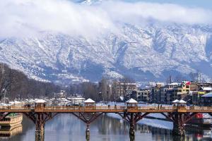 ਧਾਰਾ 370 : ਕਸ਼ਮੀਰ ’ਚ ਬਦਲਦਾ ਮਾਹੌਲ