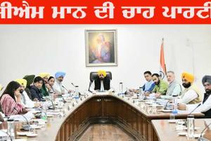 ਮੁੱਖ ਮੰਤਰੀ ਦੀ ਰਿਹਾਇਸ਼ ’ਤੇ ਪੁਹੰਚੇ ਮੰਤਰੀ ਅਤੇ ਵਿਧਾਇਕ