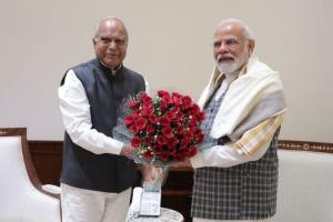 ਰਾਜਪਾਲ ਬਨਵਾਰੀ ਲਾਲ ਪੁਰੋਹਿਤ ਨੇ ਪੀਐਮ ਮੋਦੀ ਨਾਲ ਕੀਤੀ ਮੁਲਾਕਾਤ