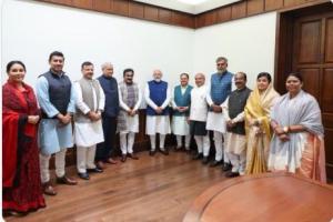 ਵਿਧਾਨ ਸਭਾ ਚੋਣਾਂ ਜਿੱਤਣ ਵਾਲੇ ਭਾਜਪਾ ਦੇ ਸੰਸਦ ਮੈਂਬਰਾਂ ਨੇ ਦਿੱਤਾ ਅਸਤੀਫਾ 