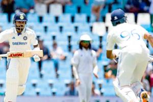 IND-SA ਪਹਿਲਾ ਟੈਸਟ : ਲੰਚ ਤੋਂ ਬਾਅਦ ਅੱਧੀ ਭਾਰਤੀ ਟੀਮ ਵਾਪਸ ਪਵੇਲੀਅਨ ਪਰਤੀ, ਹੁਣ ਵਿਰਾਟ ਵੀ ਸਸਤੇ ’ਚ ਆਊਟ