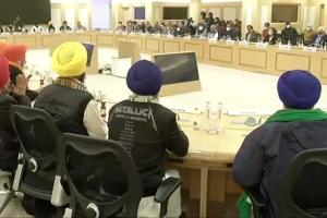 ਥੋੜ੍ਹੀ ਦੇਰ ’ਚ ਕਿਸਾਨਾਂ ਦੀ ਚੌਥੇ ਗੇੜ ਦੀ ਮੀਟਿੰਗ, ਕੀ ਬਣੇਗੀ ਗੱਲ!