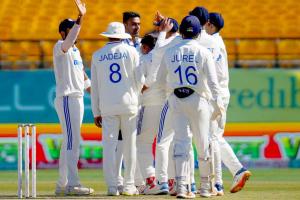 IND vs ENG ਧਰਮਸ਼ਾਲਾ ਟੈਸਟ : ਤੀਜੇ ਦਿਨ ਲੰਚ ਤੱਕ ਇੰਗਲੈਂਡ ਮੁਸ਼ਕਲ ਵਿੱਚ, ਪਾਰੀ ਦੀ ਹਾਰ ਤੋਂ ਬਚਣ ਲਈ ਅਜੇ ਵੀ 156 ਦੌੜਾਂ ਦੀ ਜ਼ਰੂਰਤ