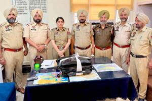 ਲੁਧਿਆਣਾ ‘ਚ ਚੋਣ ਜਾਬਤੇ ਦੀ ਵੱਡੀ ਉਲੰਘਣਾ, ਪੰਜਾਬ ਪੁਲਿਸ ਵੀ ਵੇਖ ਹੋਈ ਹੈਰਾਨ