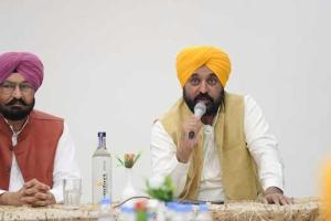 ਭਗਵੰਤ ਮਾਨ ਨੇ ਵਿਧਾਇਕਾਂ ਤੇ ਚੇਅਰਮੈਨਾਂ ਨੂੰ ਲੋਕ ਸਭਾ ਚੋਣ ਪ੍ਰਚਾਰ ਦੇ ਦਿੱਤੇ ਗੁਰ