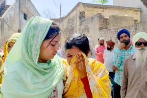 ਪੀੜਤ ਪਰਿਵਾਰਾਂ ਨਾਲ ਦੁੱਖ ਸਾਂਝਾ ਕਰਨ ਪੁੱਜੇ ਸੁਖਬੀਰ ਬਾਦਲ