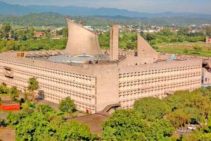 ਰੂਸ ‘ਚ ਫਸੇ 7 ਪੰਜਾਬੀਆਂ ਸਬੰਧੀ ਵਿਧਾਨ ਸਭਾ ‘ਚ ਉੱਠੀ ਮੰਗ