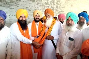 ਦਰਜਨਾਂ ਪਰਿਵਾਰ ਆਮ ਆਦਮੀ ਪਾਰਟੀ ’ਚ ਹੋਏ ਸ਼ਾਮਲ