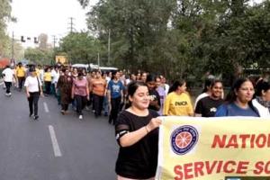 ਪੰਜਾਬੀ ਯੂਨੀਵਰਸਿਟੀ ਦੇ ਐੱਨ. ਐੱਸ. ਐੱਸ. ਦੇ ਵਿਦਿਆਰਥੀਆਂ ਨੇ ਵੋਟਰ ਜਾਗਰੂਕਤਾ ਮੁਹਿੰਮ ’ਚ ਲਿਆ ਹਿੱਸਾ