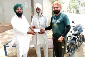 ਮੋਬਾਇਲ ਵਾਪਸ ਕਰਕੇ ਦਿਖਾਈ ਇਮਾਨਦਾਰੀ